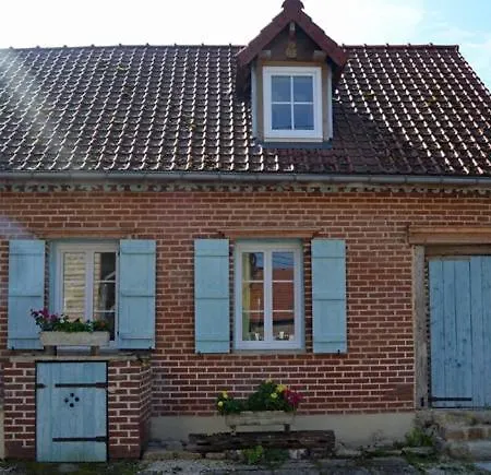 Des Chemins De Memoire 7 Rue D'en Carrefour Vakantiehuis Boussicourt