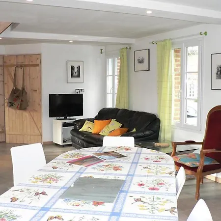 Des Chemins De Memoire 7 Rue D'en Carrefour Vakantiehuis Boussicourt