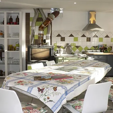 Vakantiehuis Des Chemins De Memoire 7 Rue D'en Carrefour Boussicourt